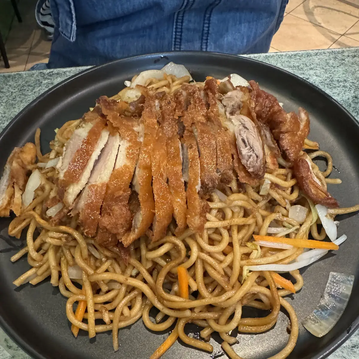 烤鴨炒麵